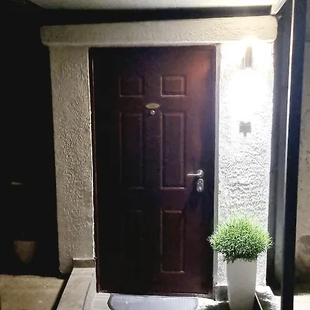 Hugo Old Town Apartment Belgrade