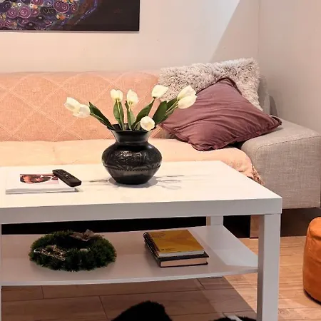 Hugo Old Town Apartment Belgrade